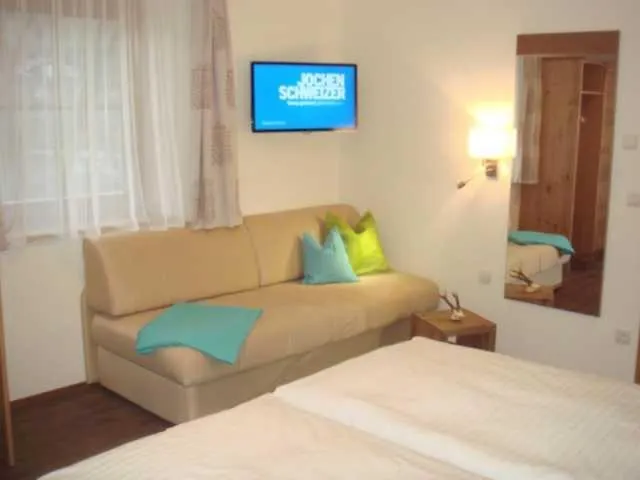 Apartment Kristall *